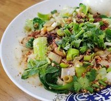Spicy Oil Noodles