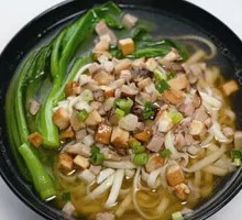 Shiitake Mushroom and Pork丁 Noodle Sauce
