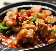 Braised Pig Trotters in Brown Sauce