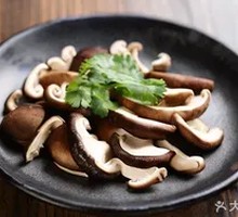 Stewed Chicken Rice with Mushrooms