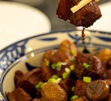 Braised Pork with Chestnuts