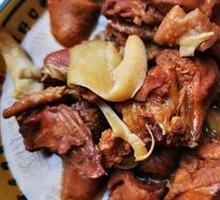Chicken Stewed with Mushrooms
