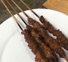 Grilled Lamb Skewers