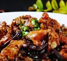 Chicken Stewed with Mushrooms