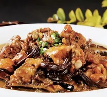Stewed Small Chicken with Northeast Mushrooms