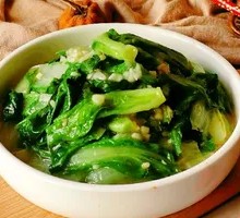 Garlic Stir-Fried Baby Bok Choy