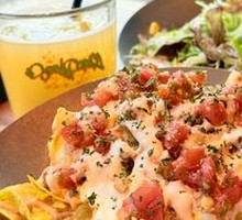 Cheesy Meat Sauce Nachos