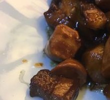 Braised Pork with Water Chestnuts