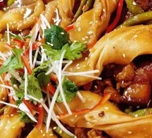 Farmhouse Dish