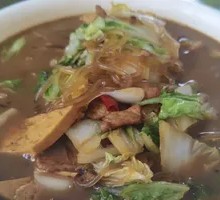 Napa cabbage with vermicelli and pork