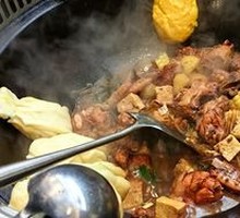 Stir-fried Chicken Rib Pot