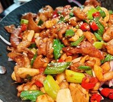 Spicy Pork Intestines Stir-fry