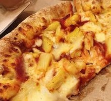 Hawaiian Pizza