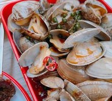Spicy Boiled Clams