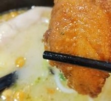 Axiang Crossing-the-bridge Rice Noodles
