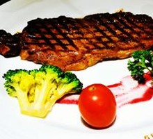 Grilled Grain-Fed Sirloin Steak