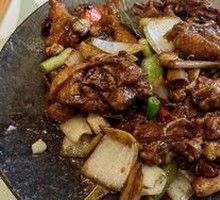 Dry-Fried Lemongrass Duck