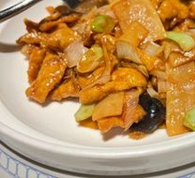 Master Wang's Sea Cucumber with Fried Pork