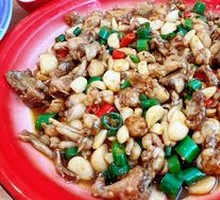 Stir-fried Bullfrog with Young Ginger