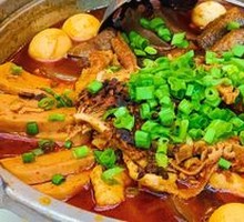 Traditional Spicy Blood Sauté