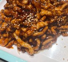 Beijing-style Shredded Pork in Soy Sauce