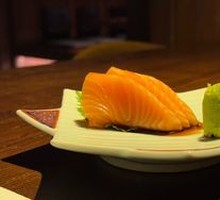 Salmon Sashimi