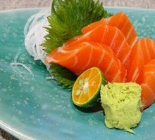 Salmon Sashimi