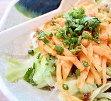 Spicy and Sour Bamboo Shoot Noodles