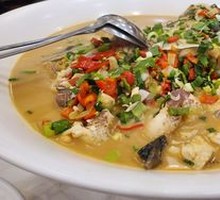 Grandmother's Braised Fish Head