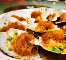 Steamed Scallops with Garlic and Vermicelli