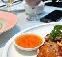 Signature Garlic Chicken