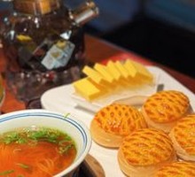 Ice and Fire Butter Pineapple Bun