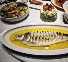 Chicken-Flavored Large White Fish