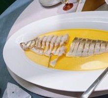 Chicken-Flavored Large White Fish