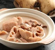 Stewed Pork Chop with Lotus Root