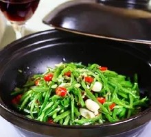 Braised Tofu Noodles in Clay Pot