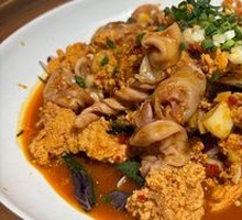 Mixed Fish Parts in Large Box