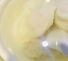 First-Class Tofu Flower