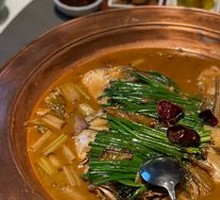 Scallion-braised Fish Head with Pancake