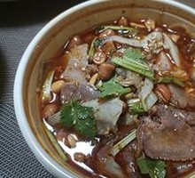 Spicy Sichuan Beef and Ox Tripe in Sour Soup