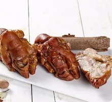 Smoked Pork Trotter