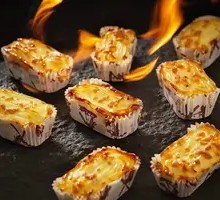 Cheesy Baked Mashed Potatoes