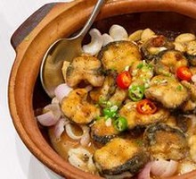 Stir-Fried Black Truffle Eel