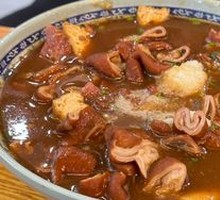 Braised Pork and Steamed Bun