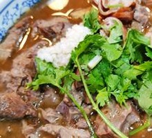 Braised Pork Noodles