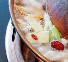 Mountain Spring Clear Soup Pot