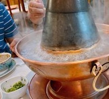 Mountain Spring Water Pot