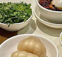 Sweet Pickled Garlic