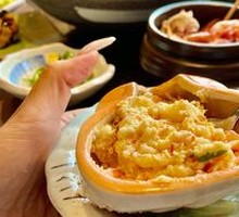 Cheese-Baked Snow Crab Clusters
