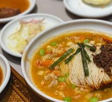 Spicy Crawfish Noodles